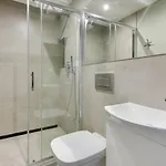 Jasne Studia Victus Blisko Plazy By Noclegi Renters *
